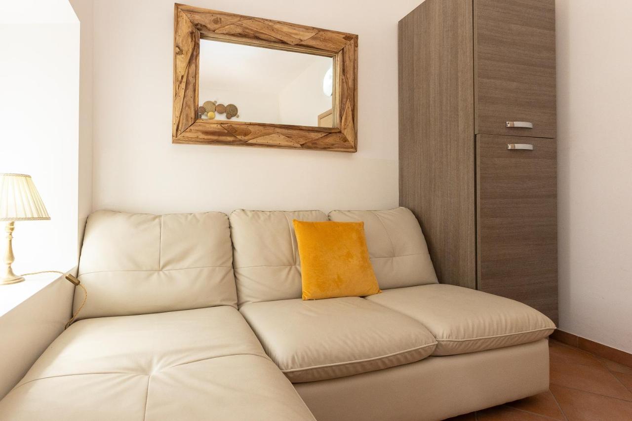Apartment Turati By In Rome