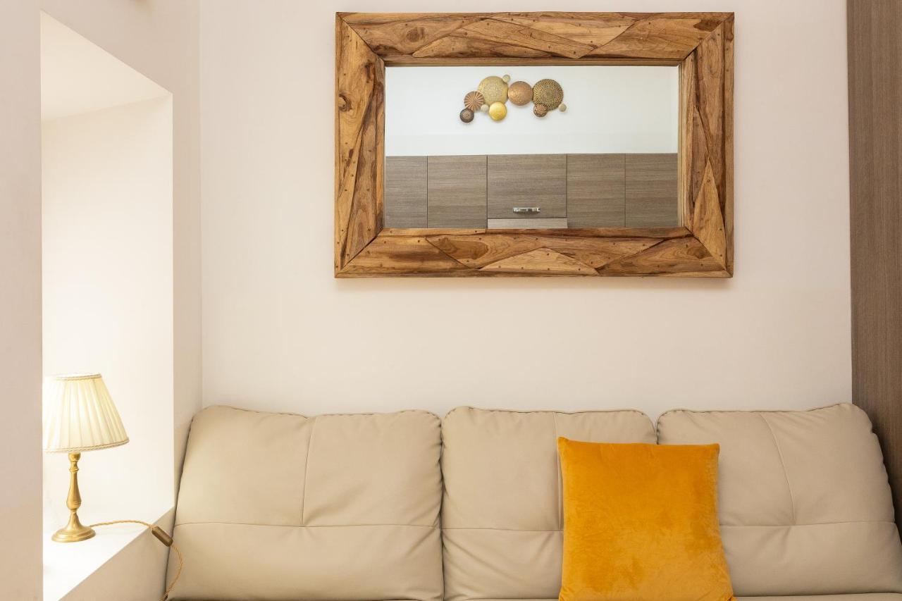 Turati By In Rome